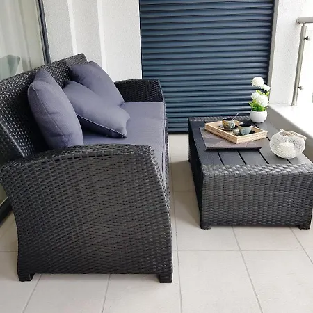 Грийн Лайф Комфорт Apartmán